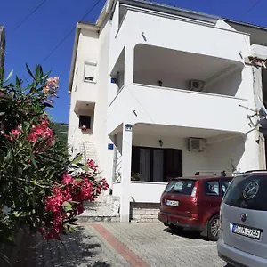 Apartman Kramar, Selce